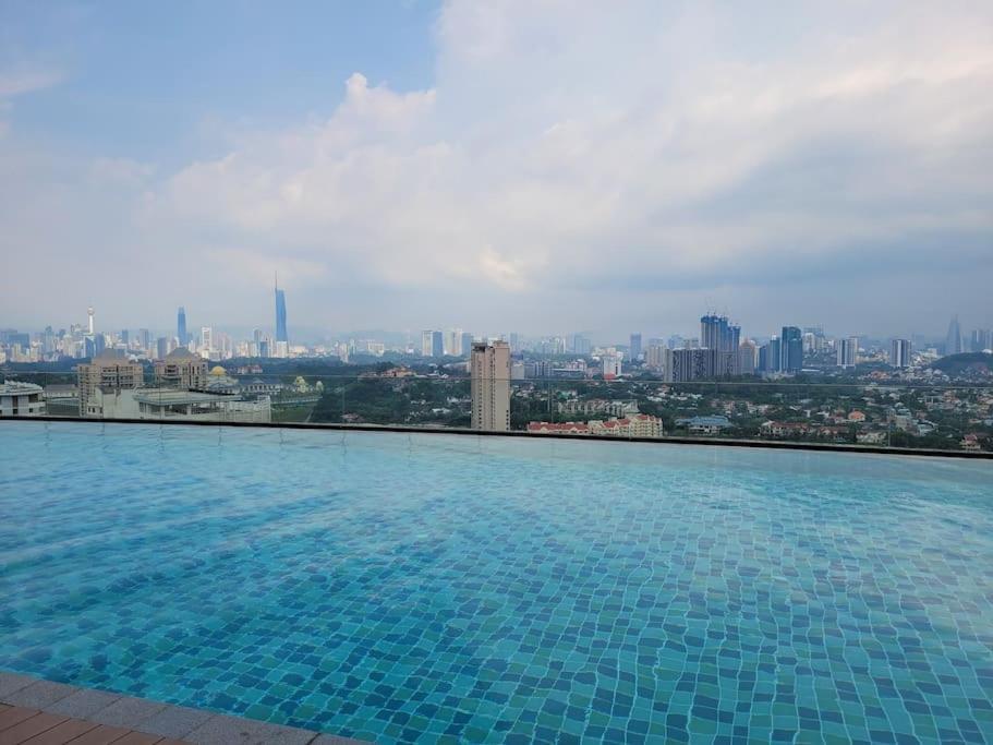 Ooak At Mont Kiara Pangsapuri Kuala Lumpur