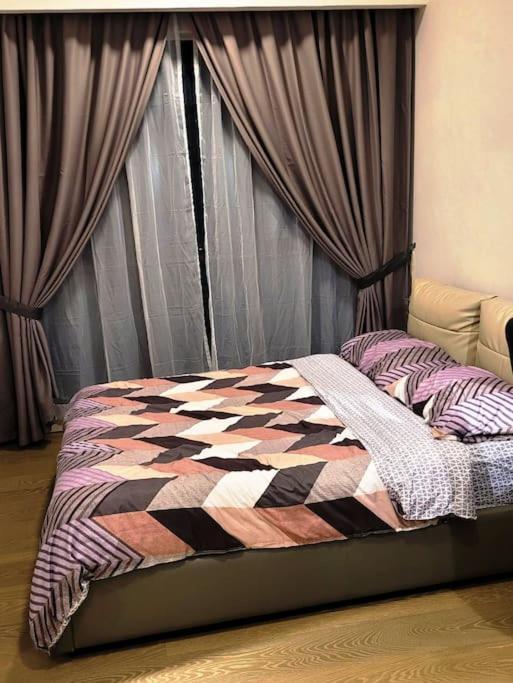 Apartment Ooak At Mont Kiara