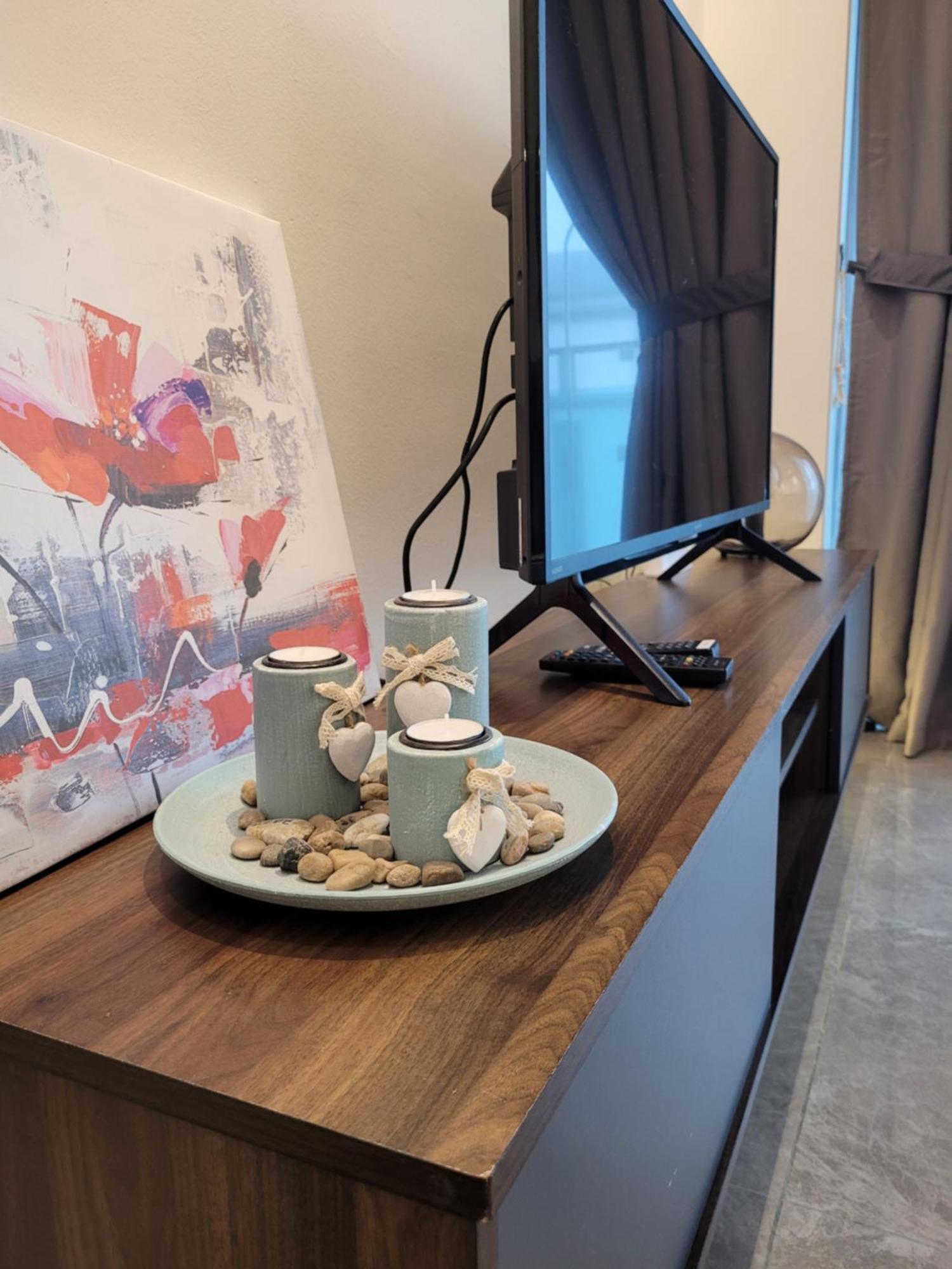 Apartment Ooak At Mont Kiara *